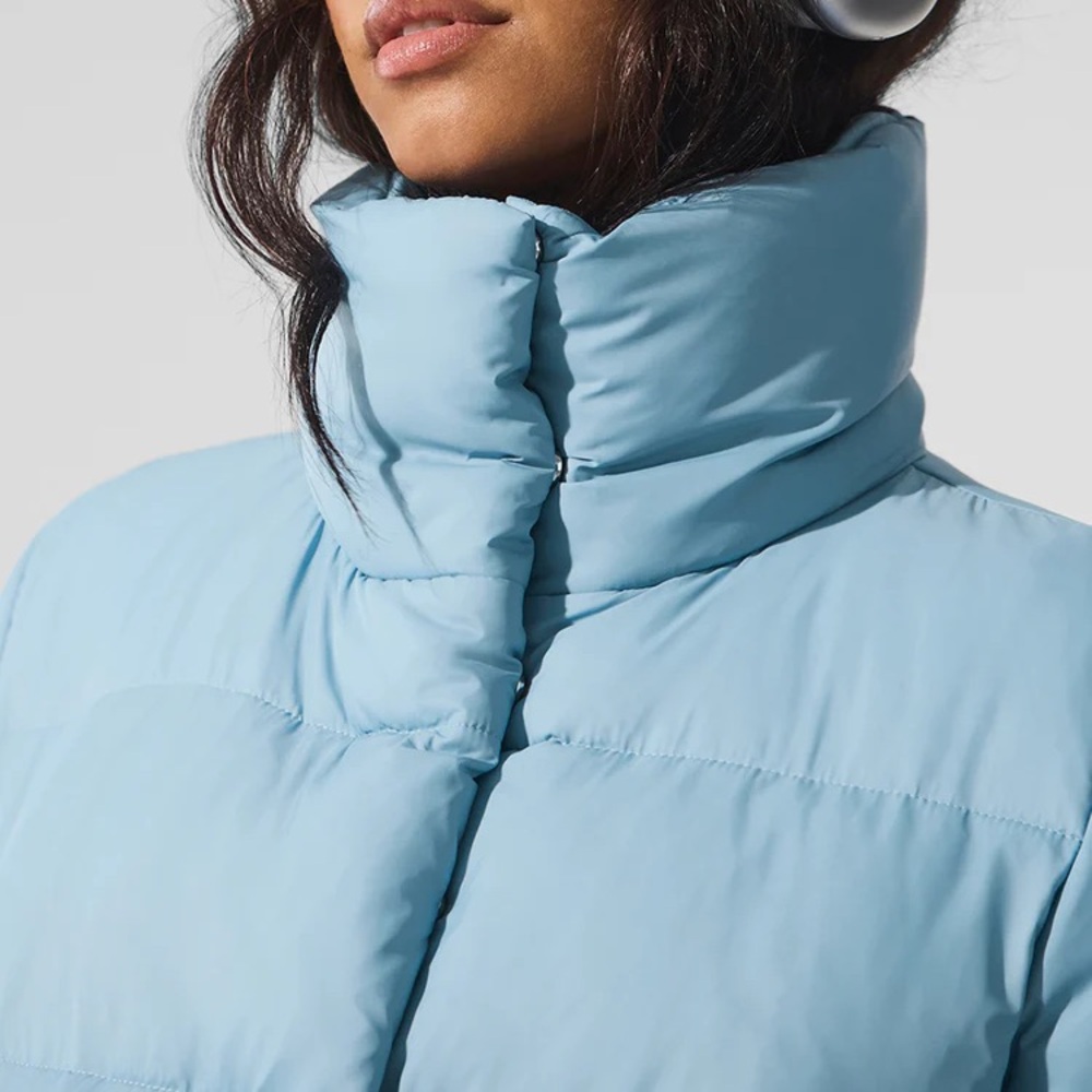 Alo Yoga Gold Rush Puffer - Picture 4 of 6